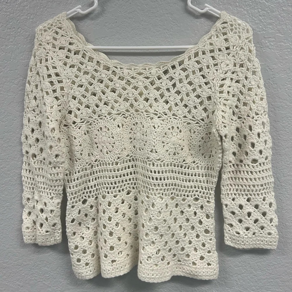 Lucky Brand Cream colored crocheted open knit button-back sweater. Size S - Picture 3 of 7